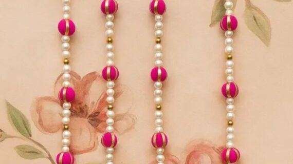 Lotus hanging toran